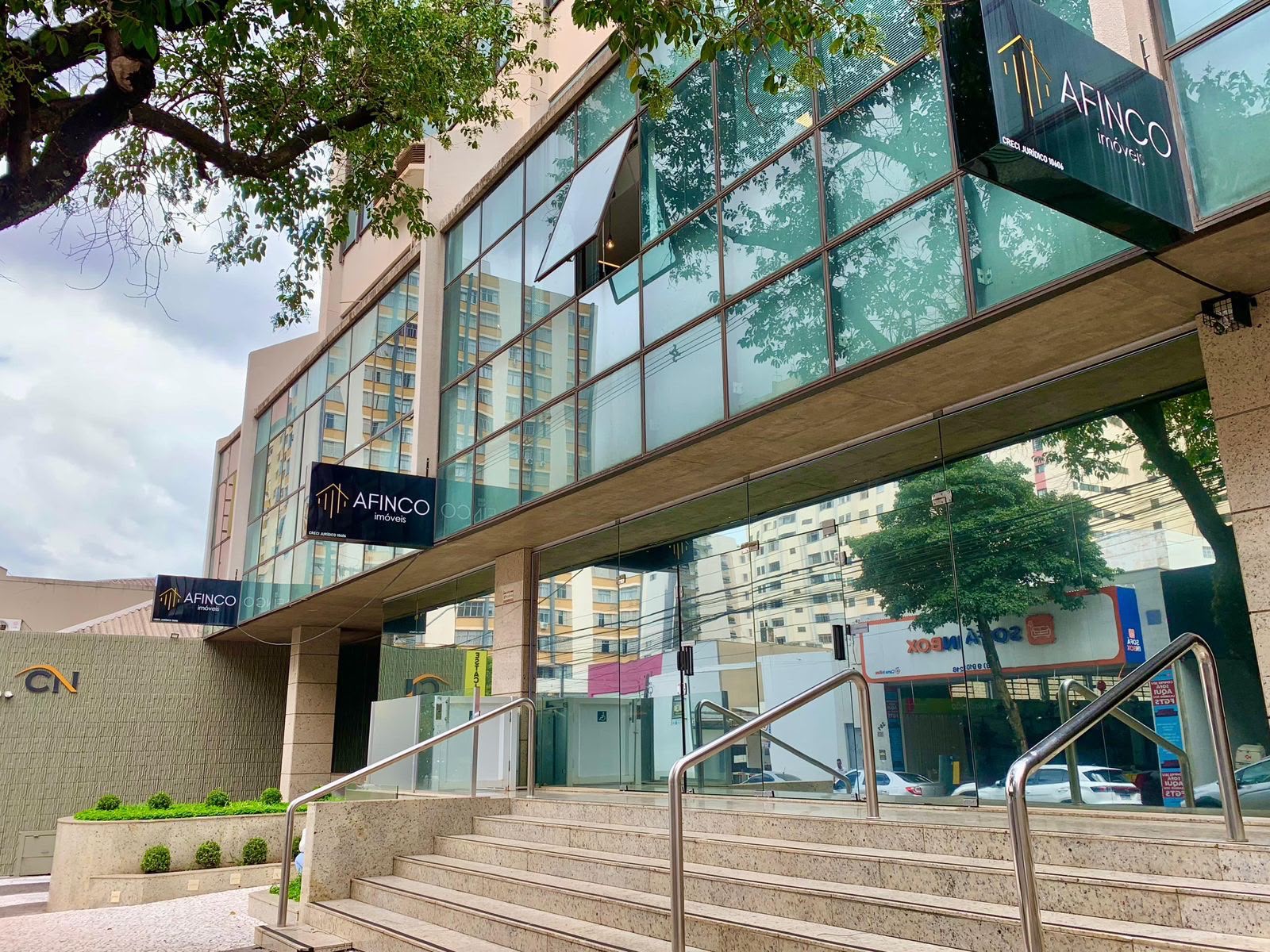 Fachada da AFINCO em Londrina